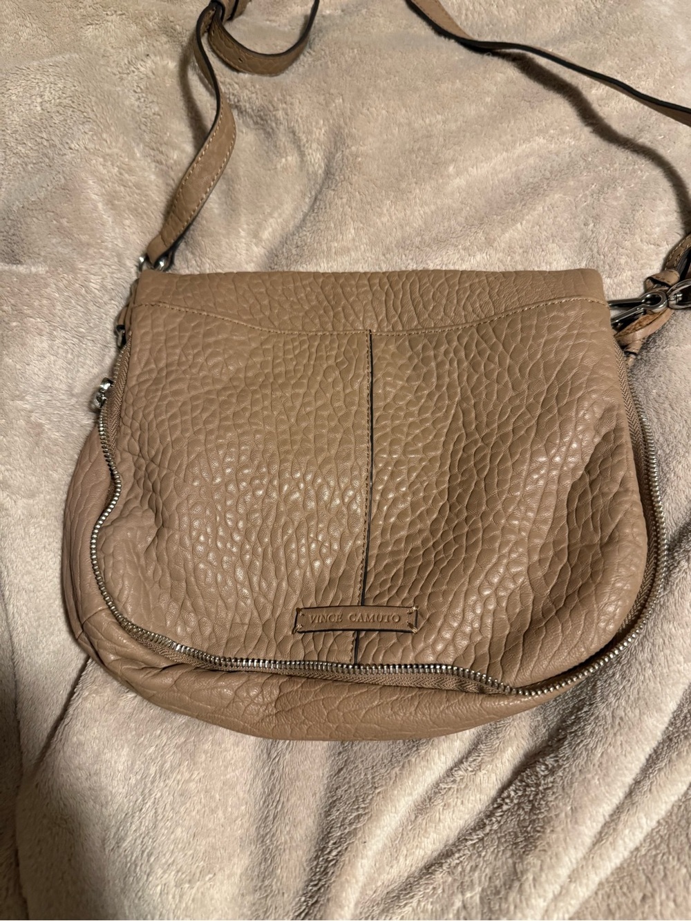 Vince Camuto Pebbled Leather Shoulder Bag in Dusty Blush - Picture 3 of 7